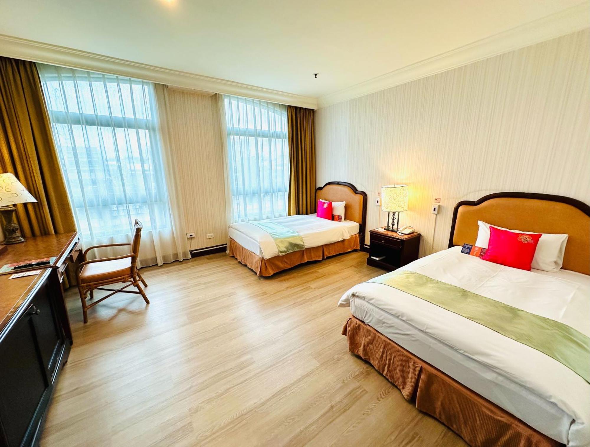 Wei-Yat Grand Hotel Tainan Eksteriør bilde