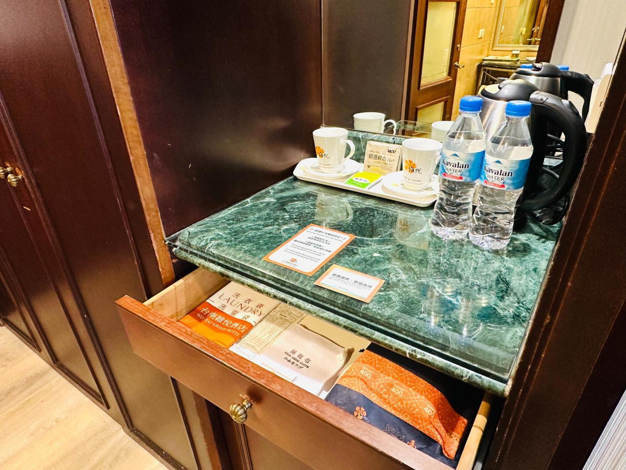 Wei-Yat Grand Hotel Tainan Eksteriør bilde