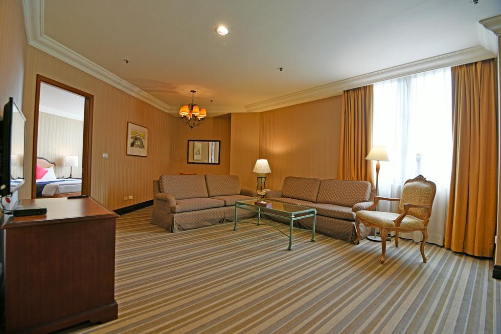 Wei-Yat Grand Hotel Tainan Eksteriør bilde
