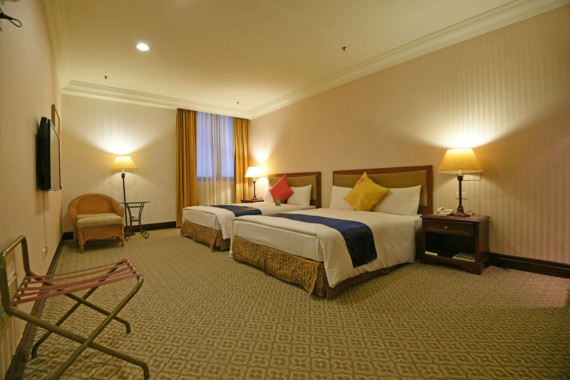 Wei-Yat Grand Hotel Tainan Eksteriør bilde